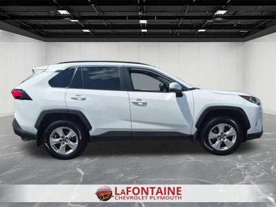 2020 Toyota RAV4 XLE