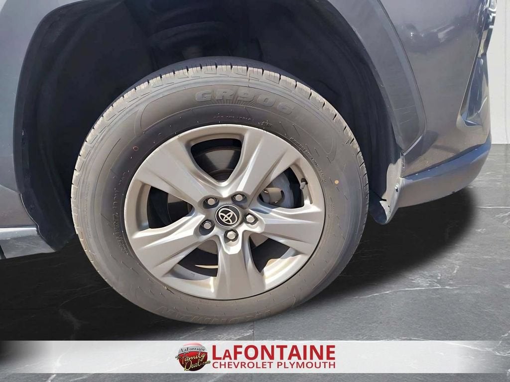 2024 Toyota RAV4 XLE