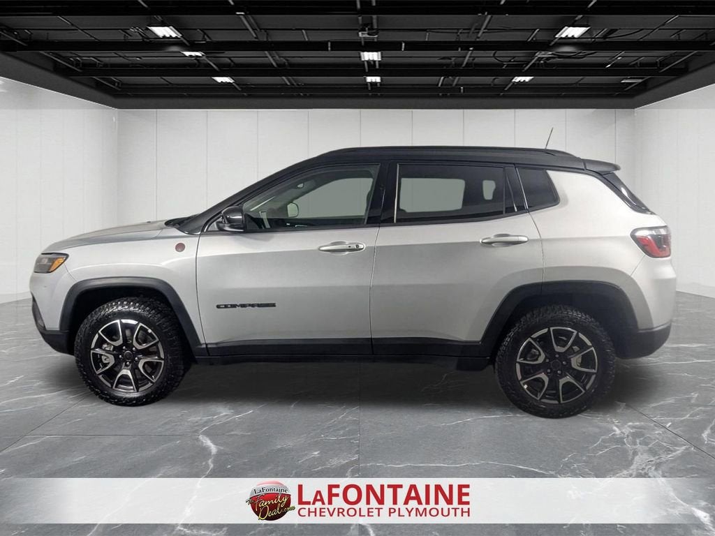 2025 Jeep Compass Trailhawk 4x4