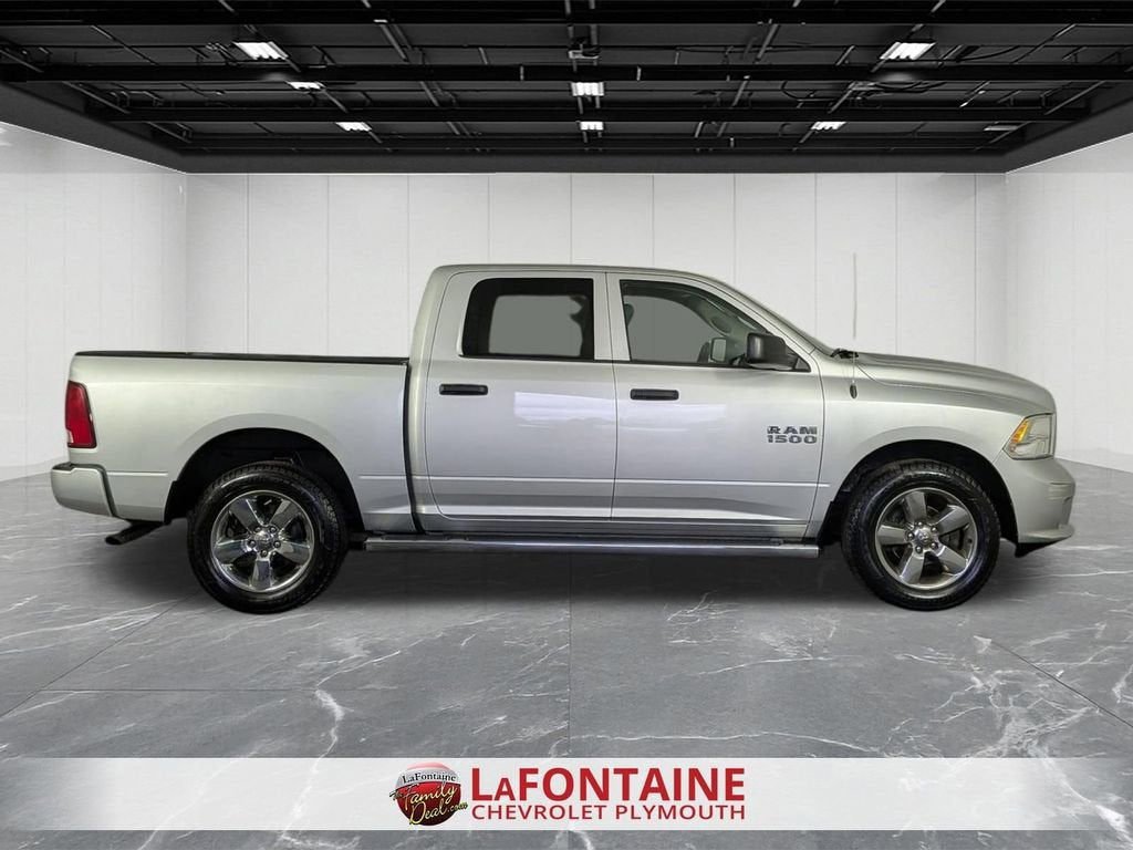 2018 RAM 1500 Express Crew Cab 4x4 5'7" Box