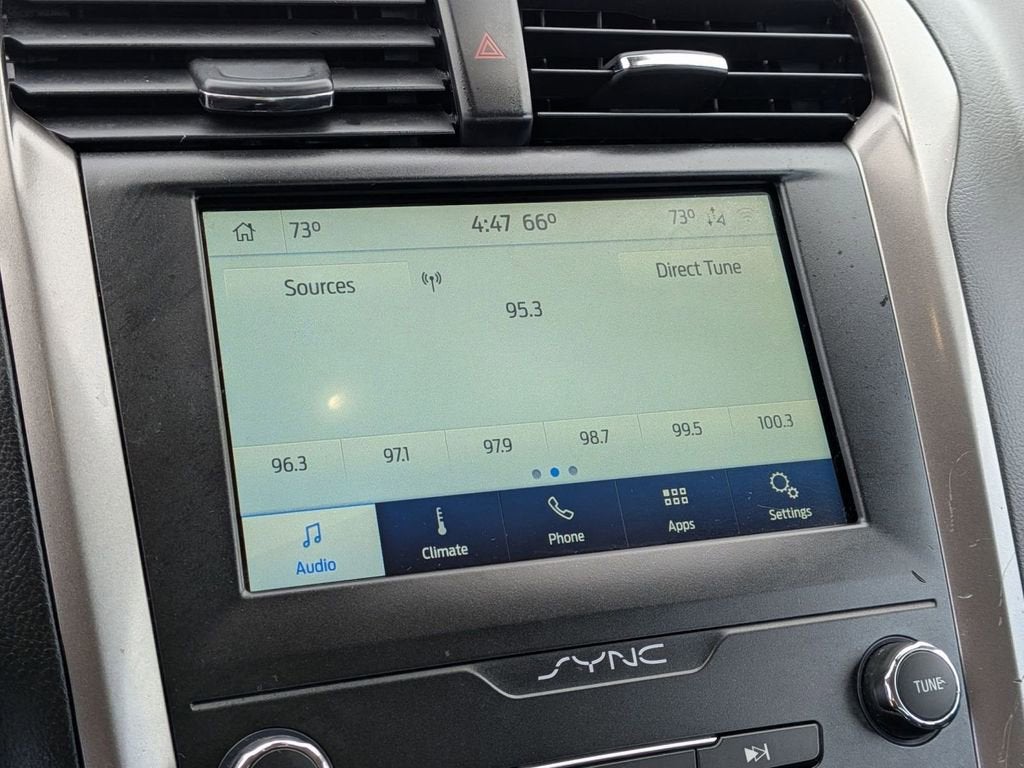 2020 Ford Fusion SE