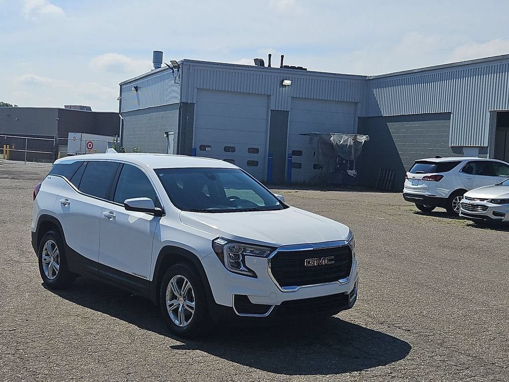 2023 GMC Terrain SLE