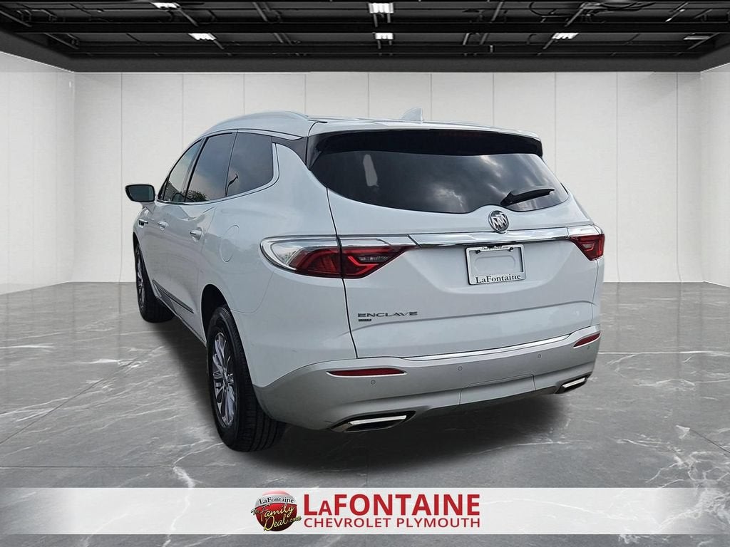 2024 Buick Enclave Essence