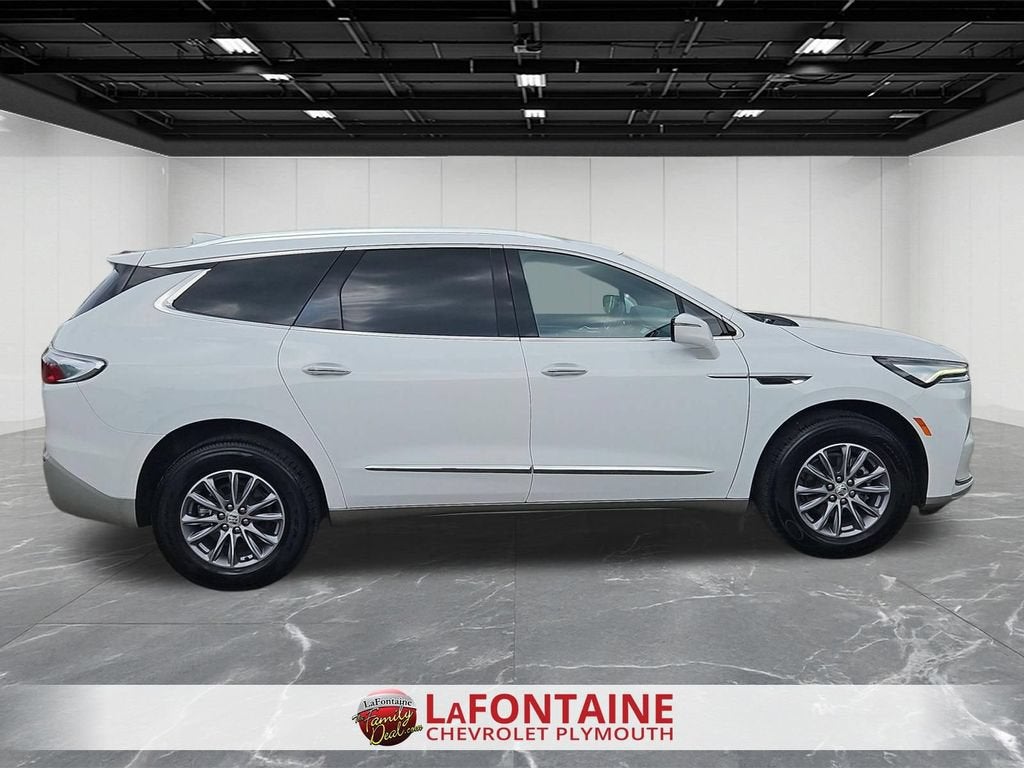 2024 Buick Enclave Essence
