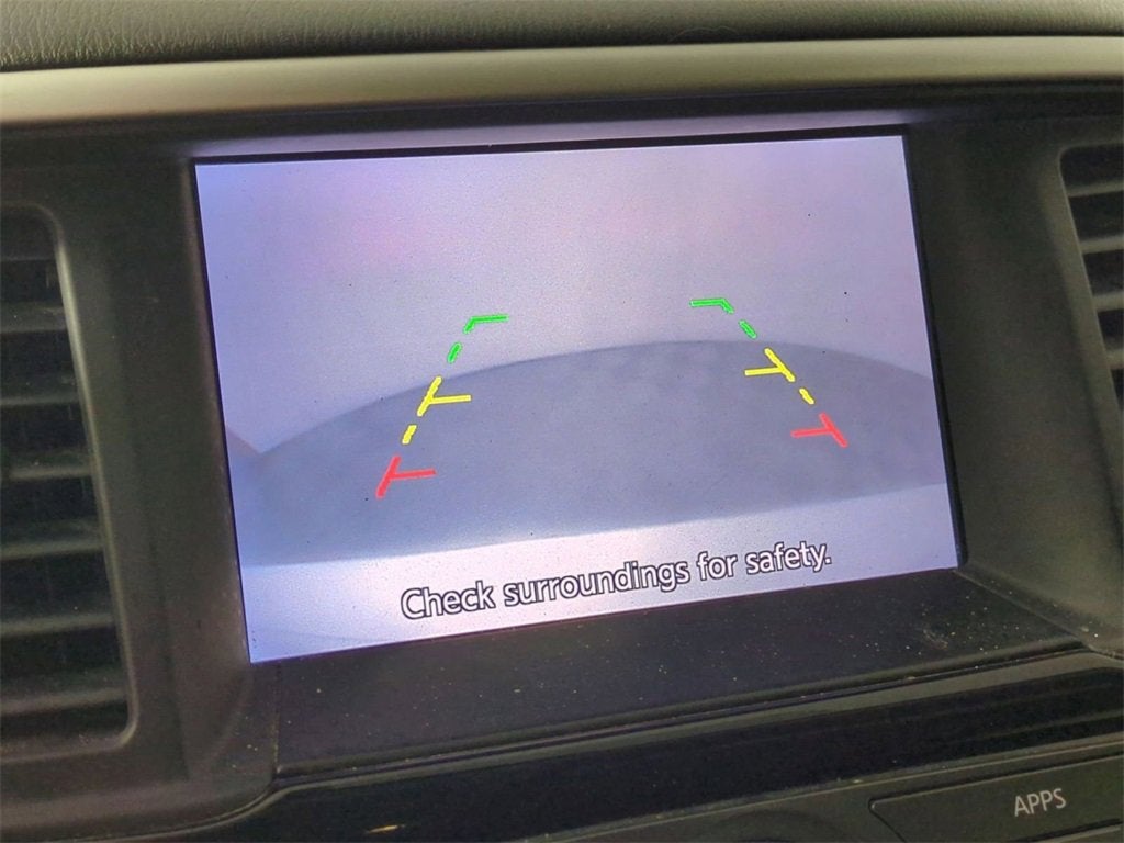 2018 Nissan Pathfinder SV