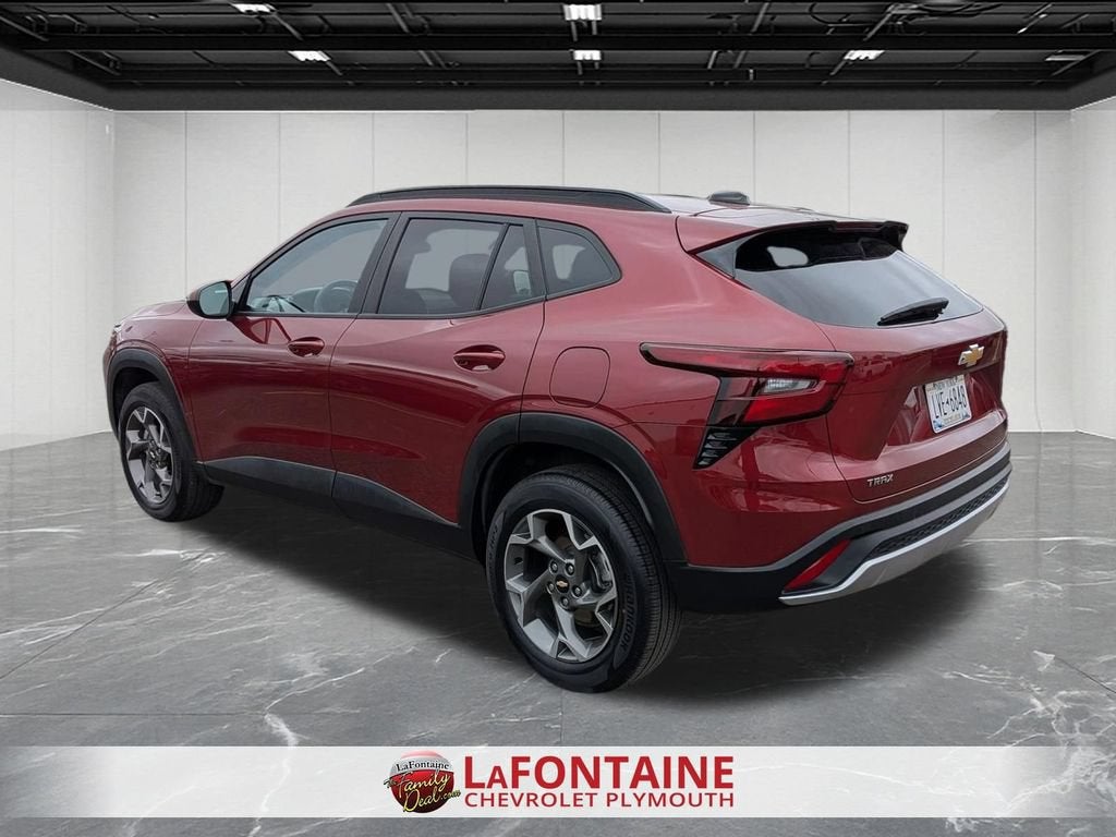 2025 Chevrolet Trax LT