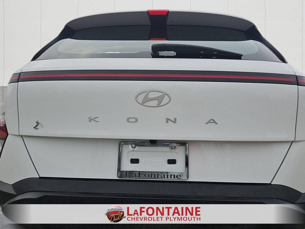 2025 Hyundai Kona SE