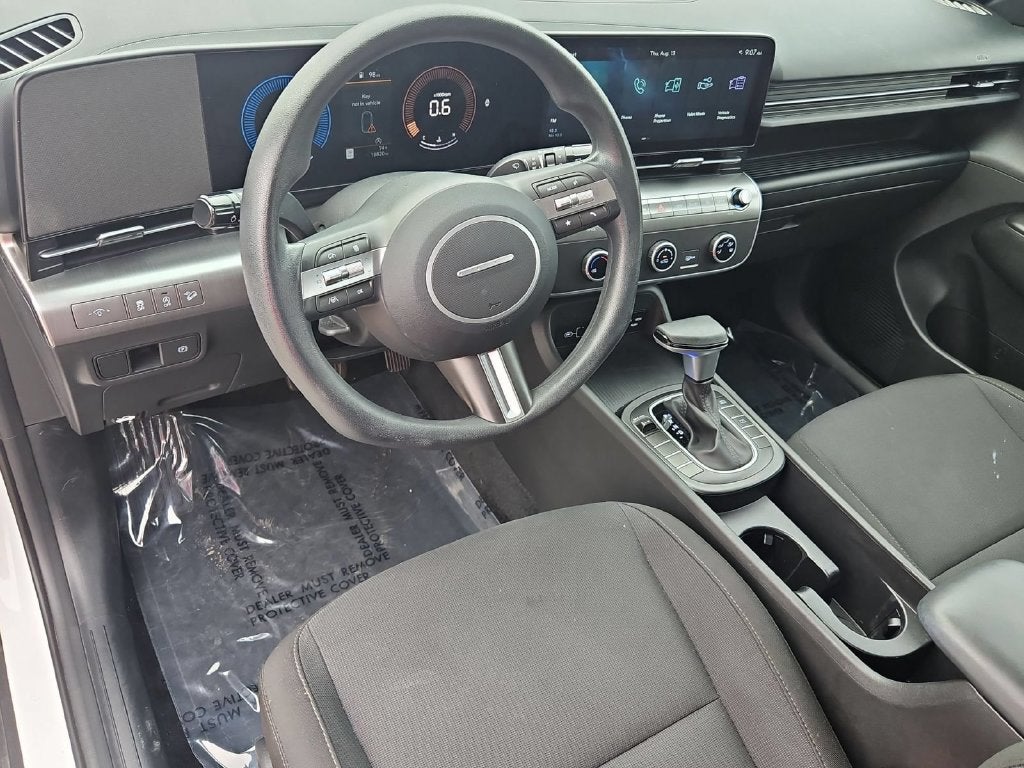 2025 Hyundai Kona SE