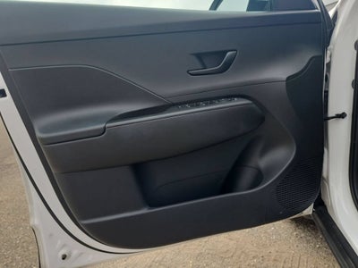 2025 Hyundai Kona SE