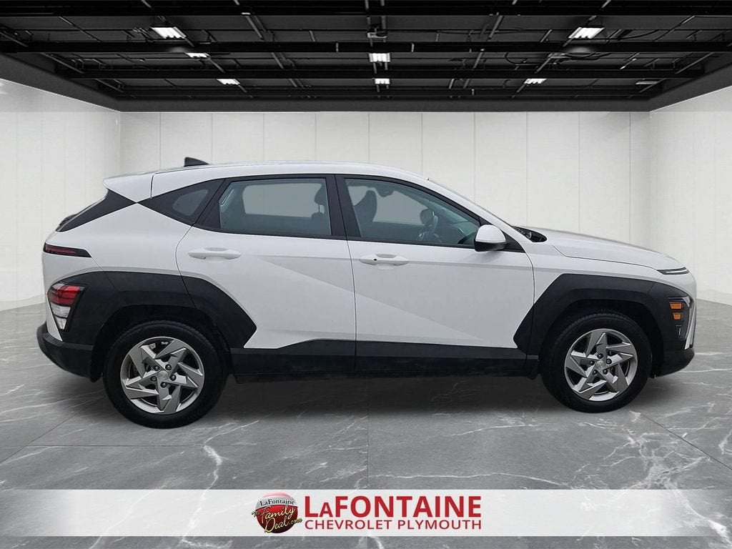 2025 Hyundai Kona SE