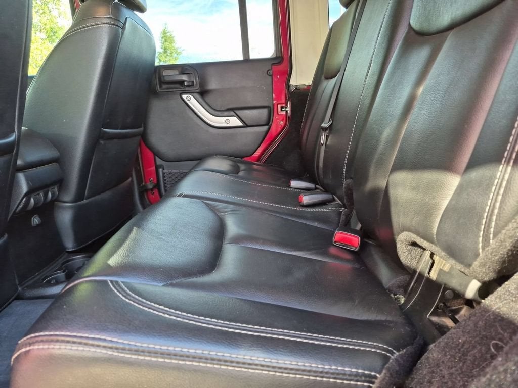 2013 Jeep Wrangler Unlimited Sahara