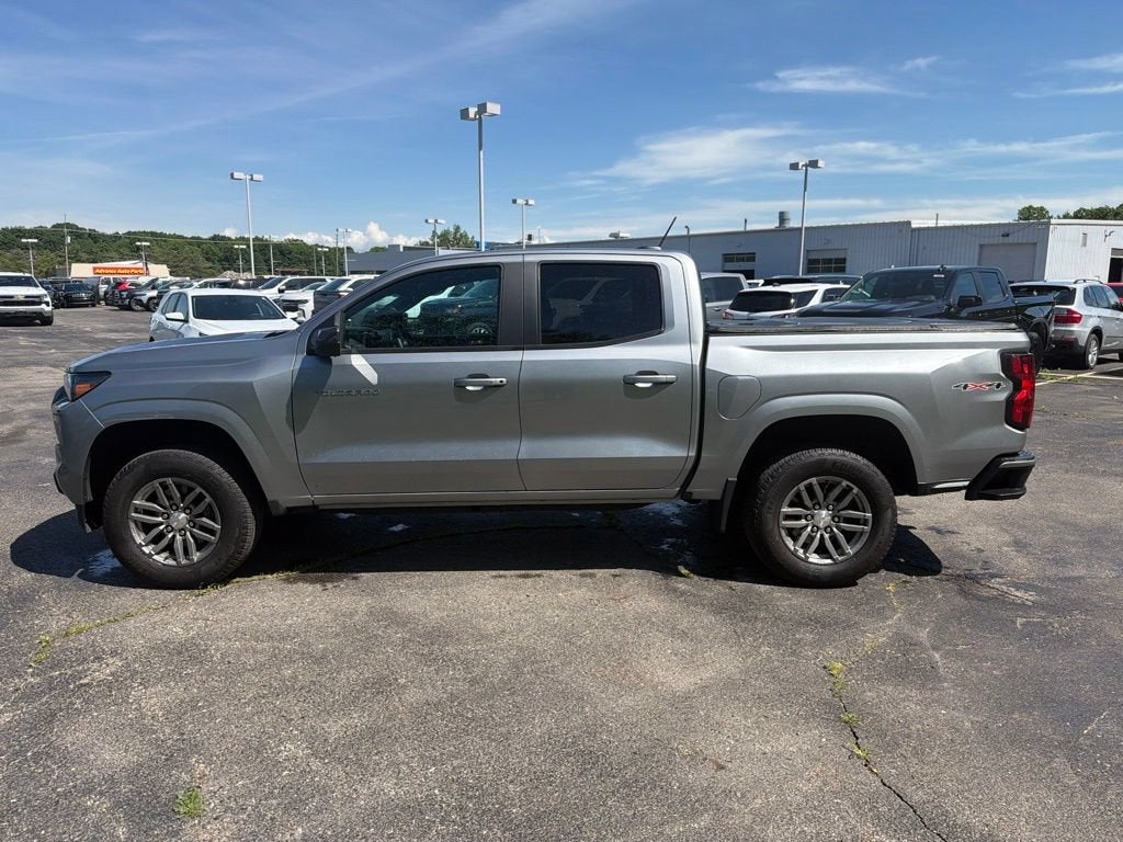 2024 Chevrolet Colorado LT