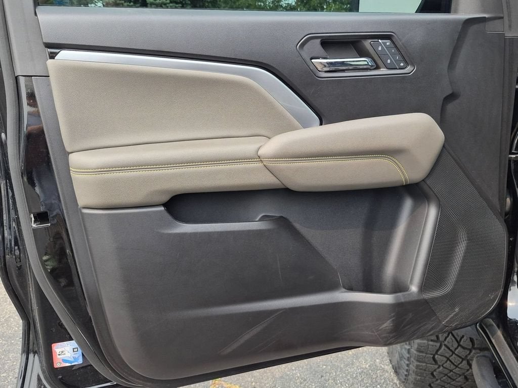 2024 Chevrolet Colorado ZR2