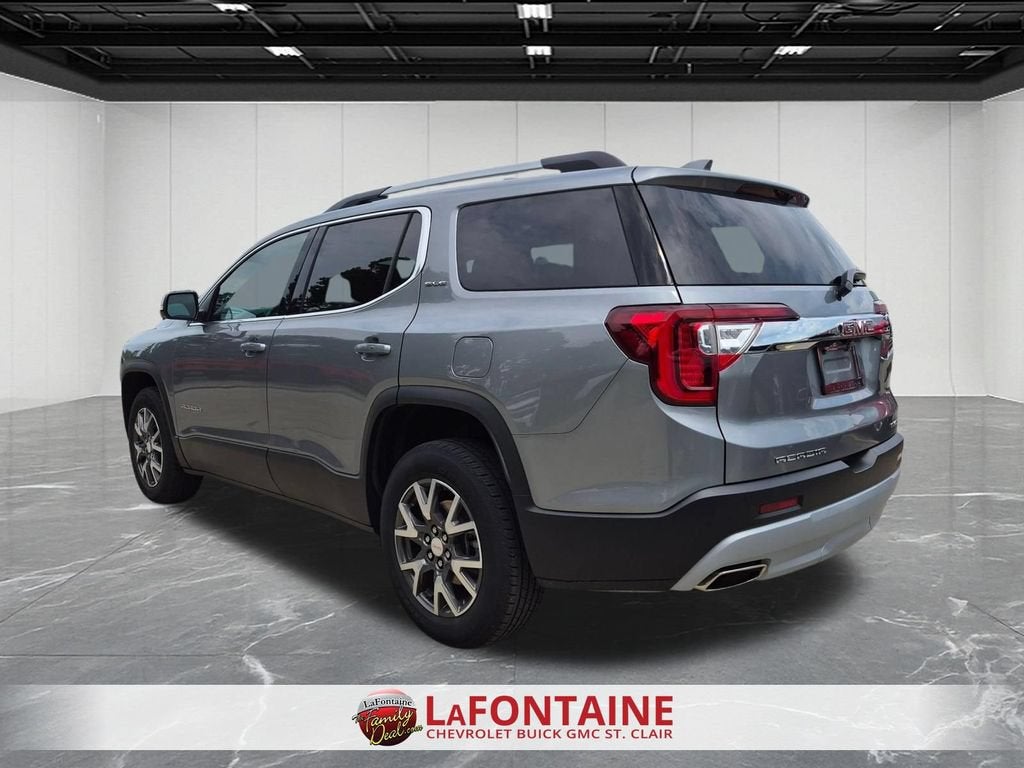 2023 GMC Acadia SLE