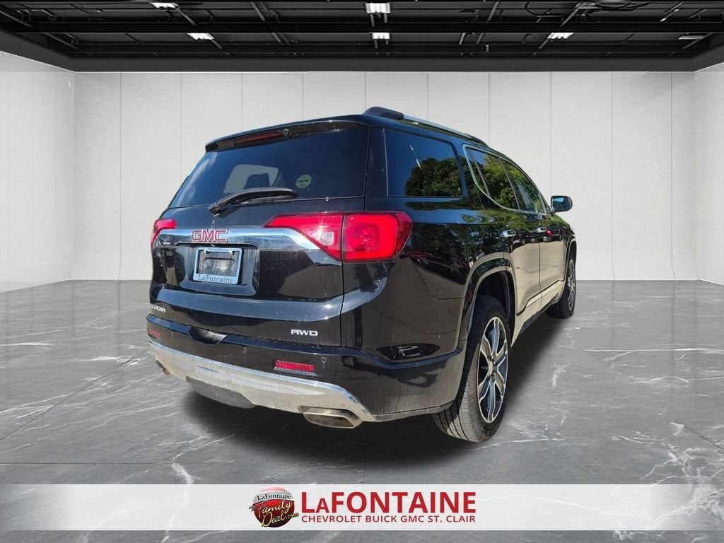 2019 GMC Acadia Denali