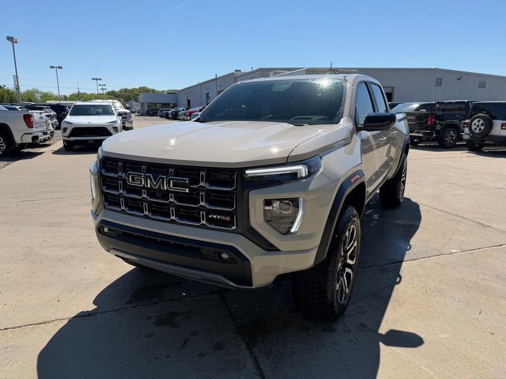 2026 GMC Canyon 4WD AT4 Crew Cab Short Box's photo
