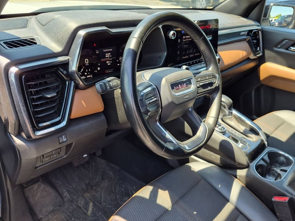2024 GMC Canyon AT4
