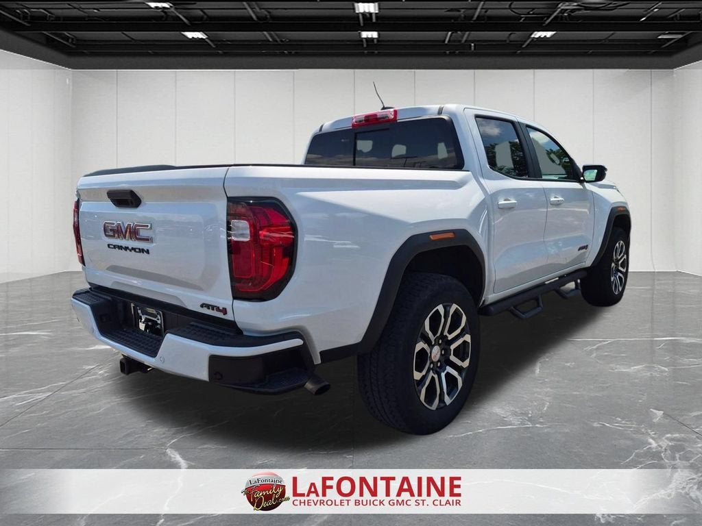 2024 GMC Canyon AT4