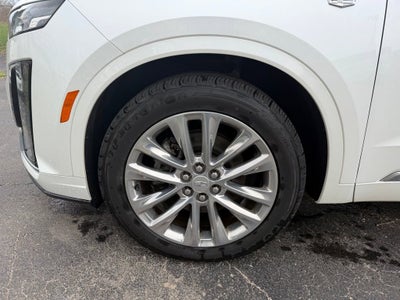 2022 Cadillac XT6 Premium Luxury