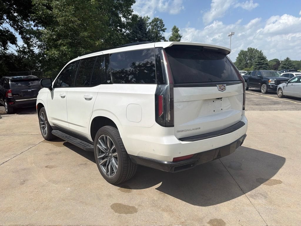2023 Cadillac Escalade Sport