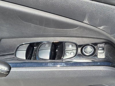 2023 Nissan Altima SV FWD