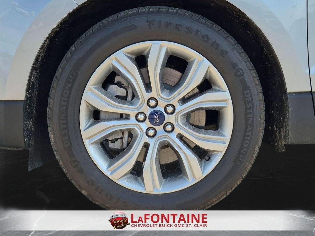 2022 Ford Edge Titanium