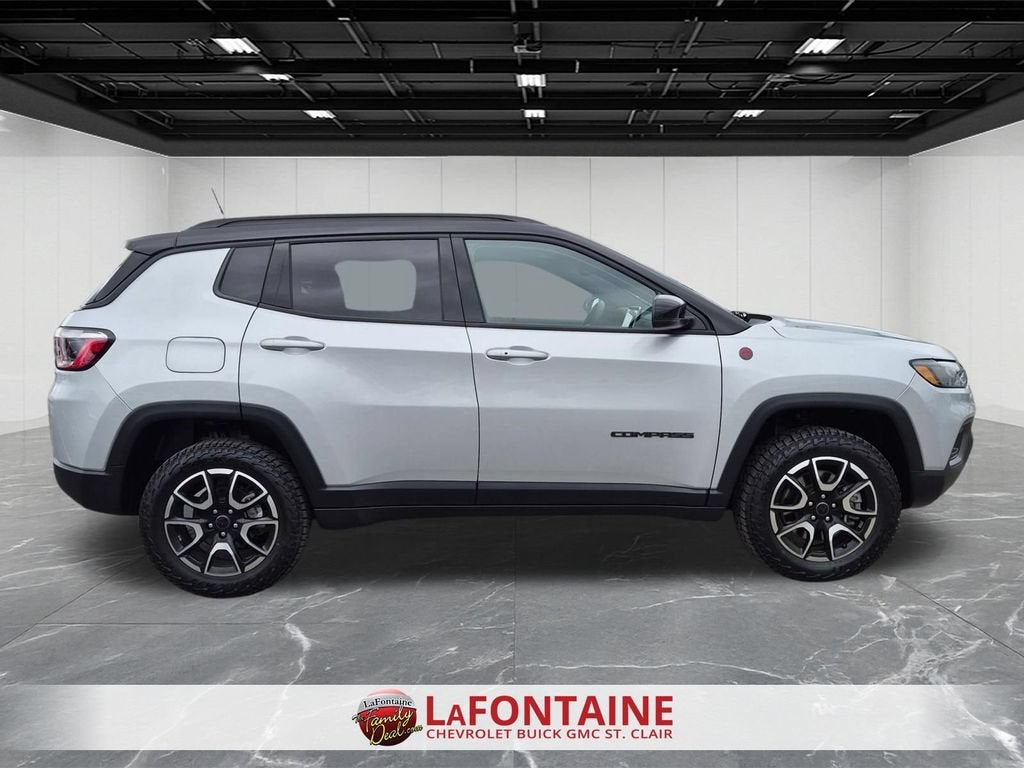 2025 Jeep Compass Trailhawk