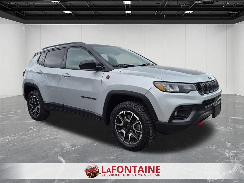 2025 Jeep Compass Trailhawk