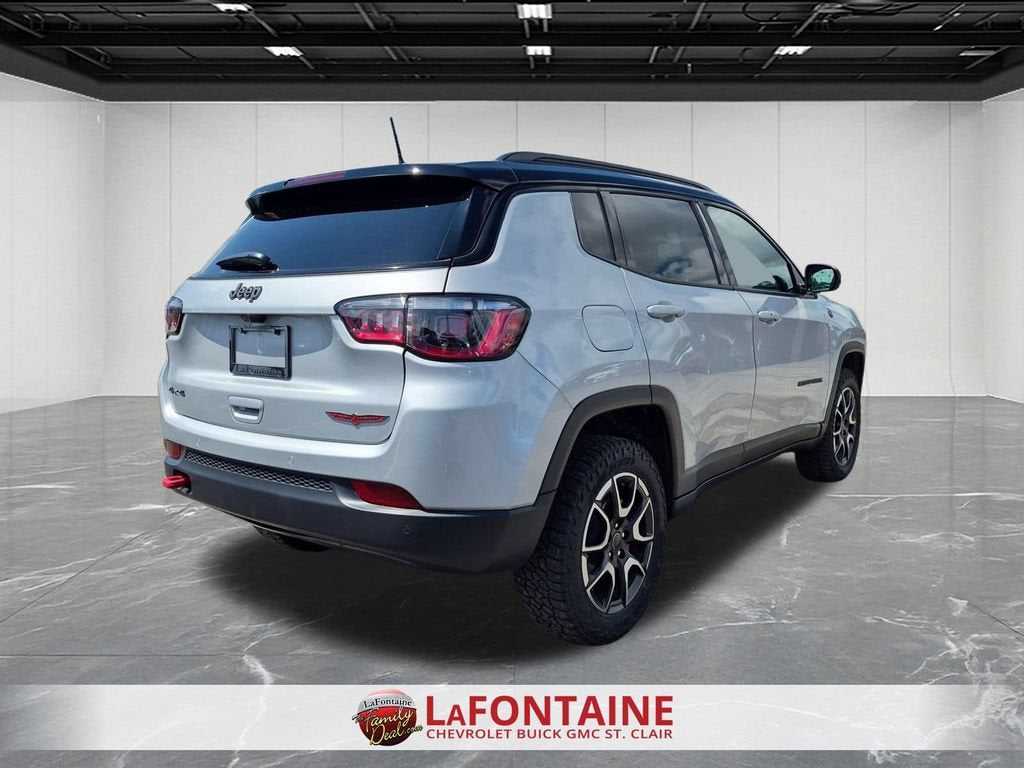 2025 Jeep Compass Trailhawk 4x4
