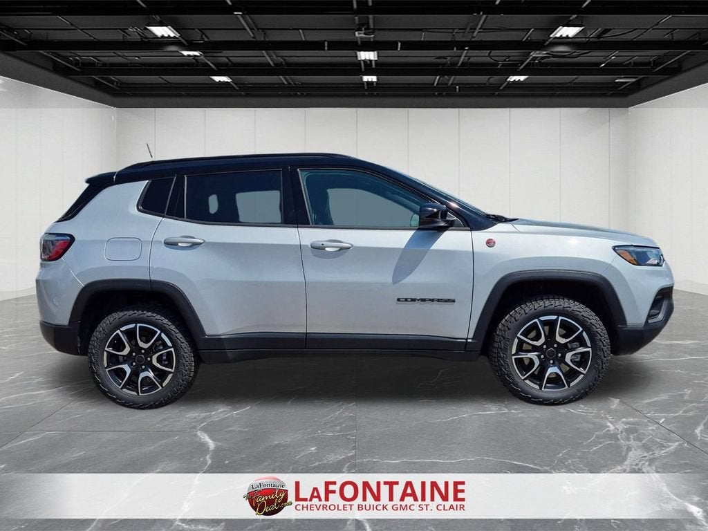 2025 Jeep Compass Trailhawk 4x4