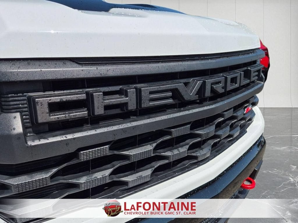 2022 Chevrolet Silverado 1500 Custom Trail Boss