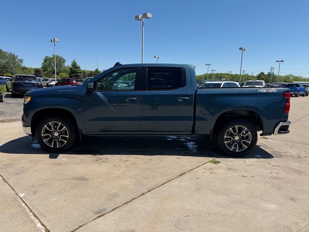 2024 Chevrolet Silverado 1500 LT (2FL)