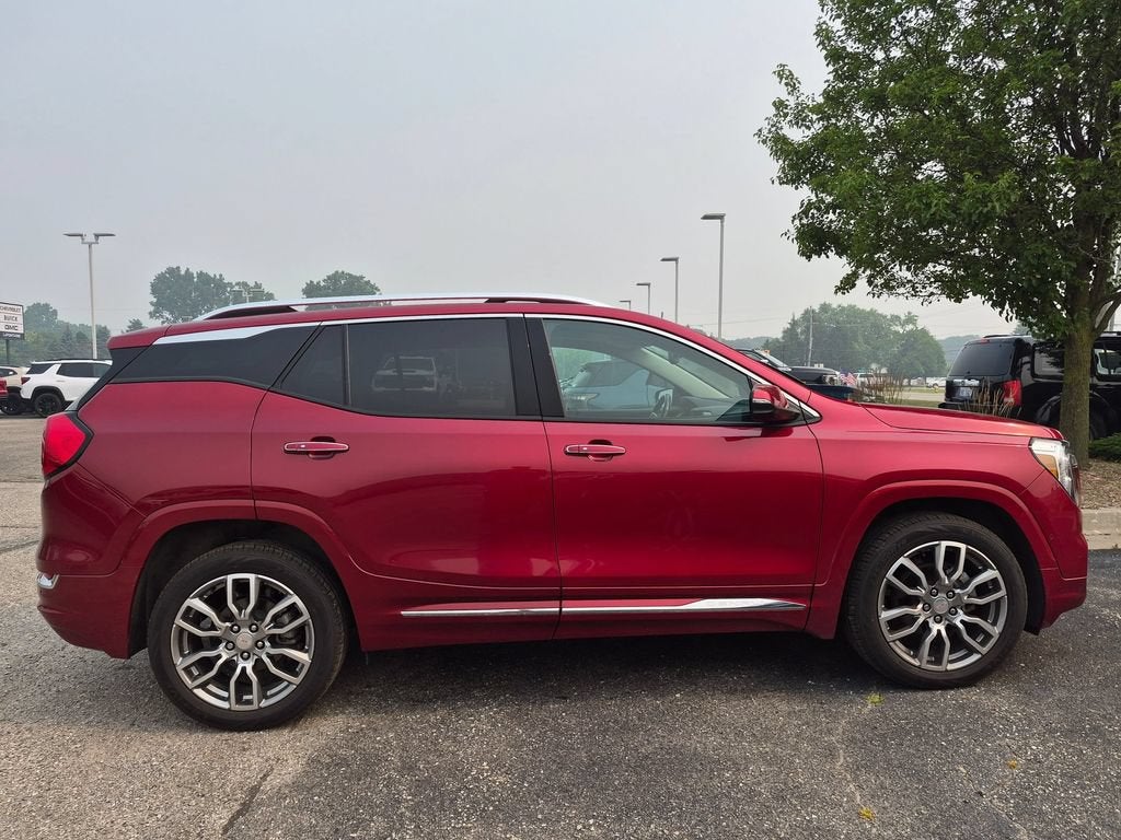 2022 GMC Terrain Denali