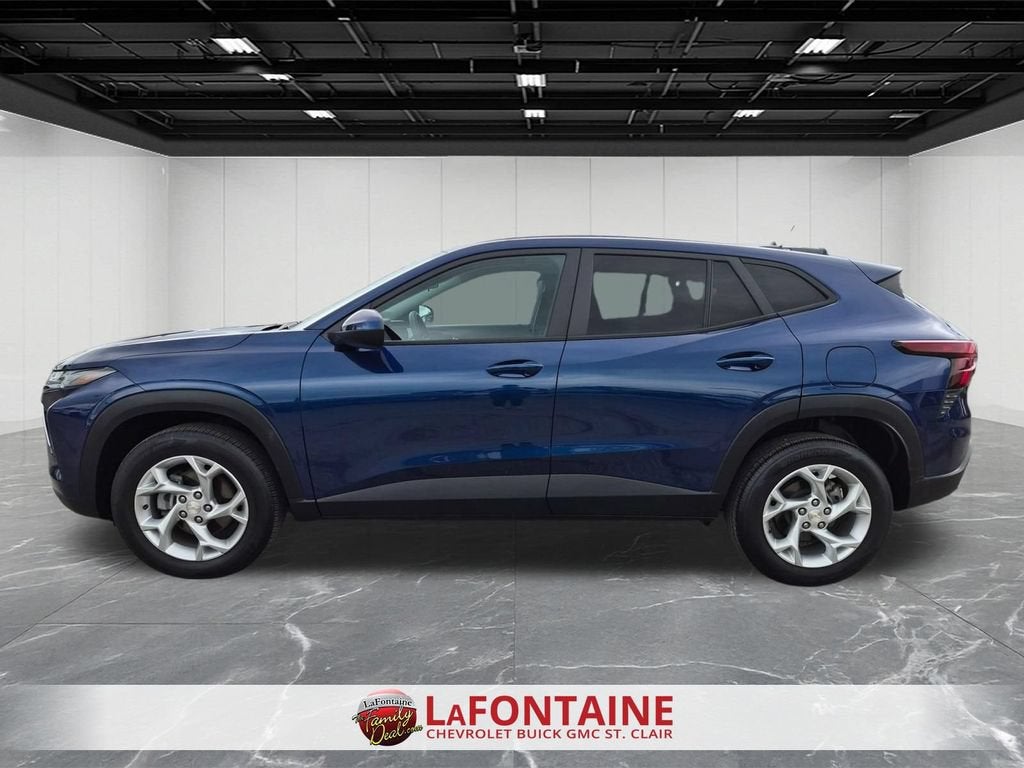 Used 2024 Chevrolet Trax LS with VIN KL77LFE28RC081339 for sale in China Township, MI
