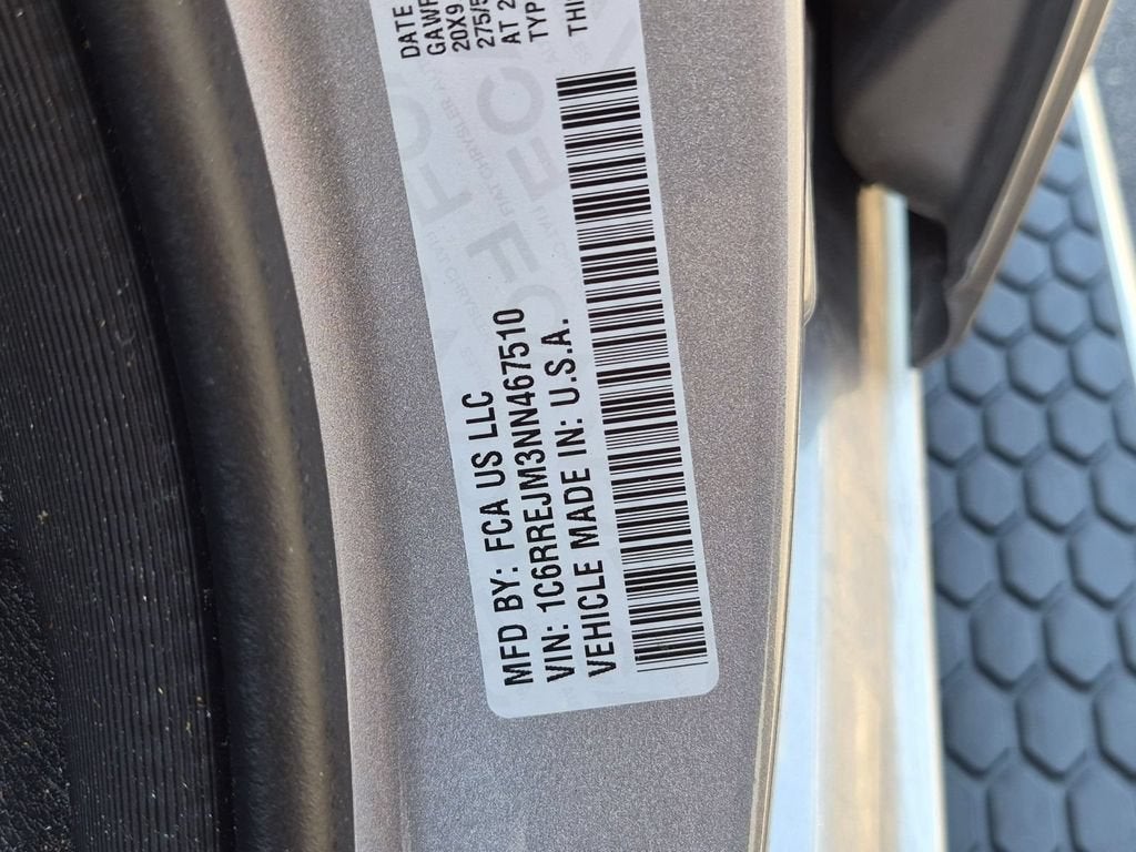 2022 RAM 1500 Laramie Crew Cab 4x2 5'7" Box