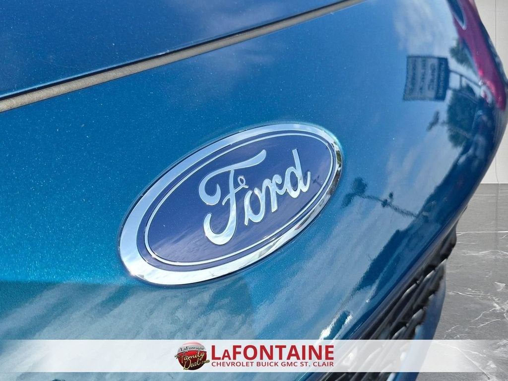 2020 Ford Escape SEL