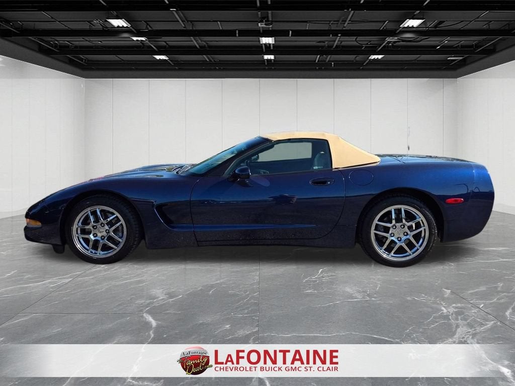 Used 2001 Chevrolet Corvette Base with VIN 1G1YY32G315127555 for sale in China Township, MI