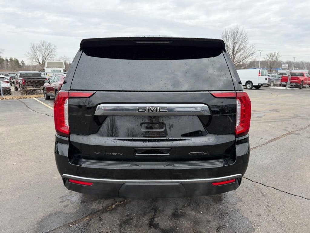 2024 GMC Yukon AT4