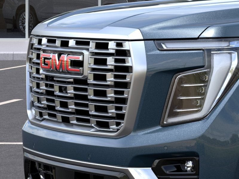 2026 GMC Yukon Denali - Photo 13