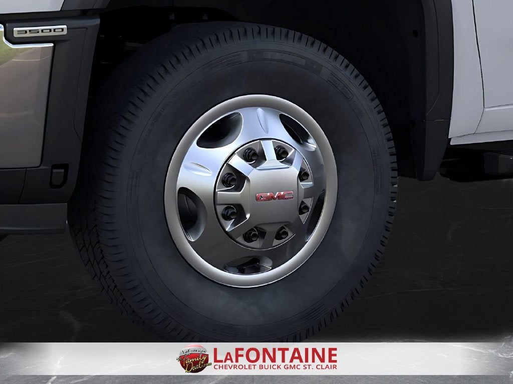2026 GMC Sierra 3500HD Pro - Photo 9