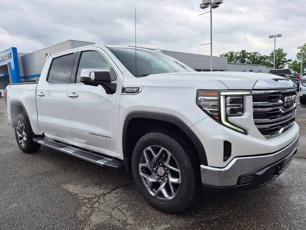 2022 GMC Sierra 1500 SLT