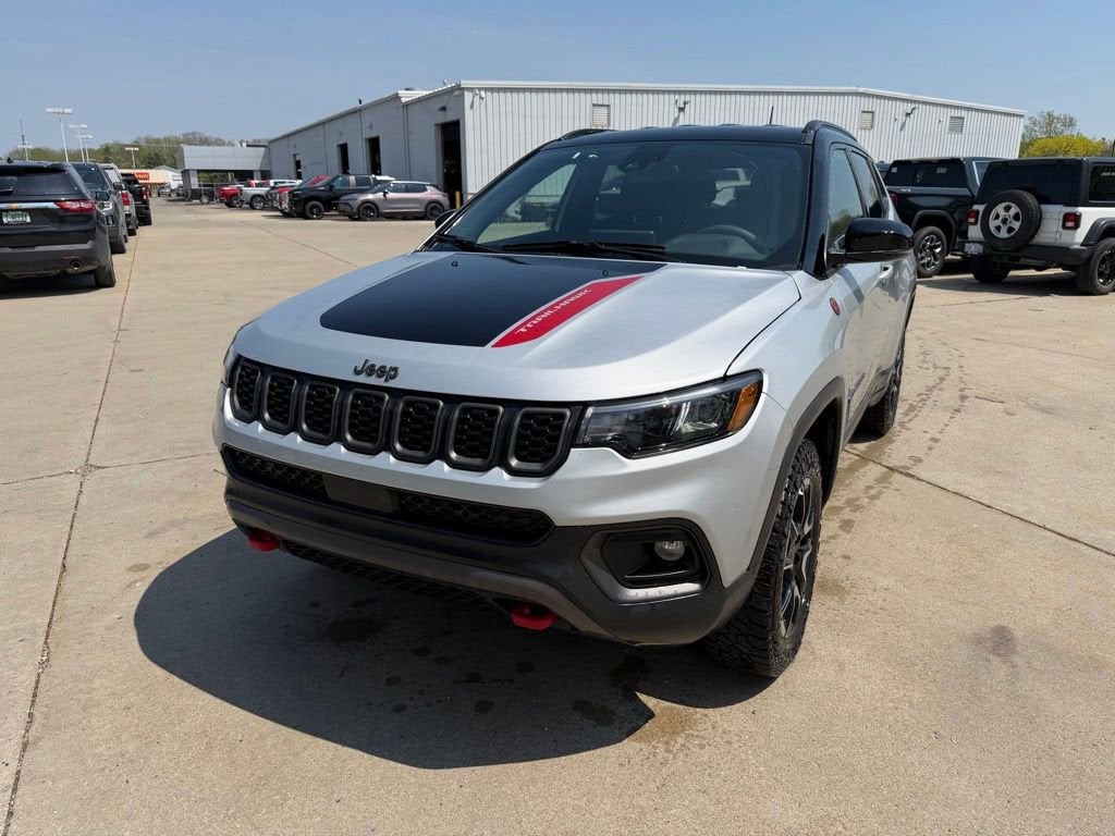 2025 Jeep Compass Trailhawk 4X4's photo