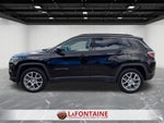 2023 Jeep Compass Latitude Lux FWD