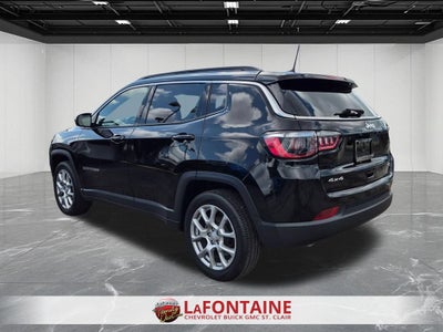 2023 Jeep Compass Latitude Lux FWD