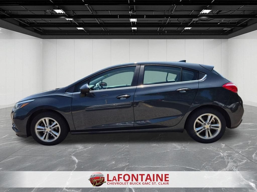 Used 2017 Chevrolet Cruze LT with VIN 3G1BE6SM0HS525912 for sale in China Township, MI