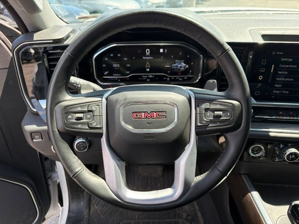 2023 GMC Sierra 1500 SLT