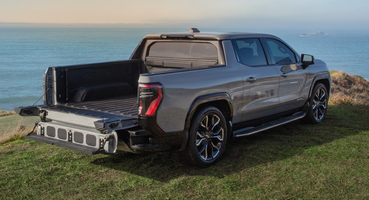 LaFontaine Chevrolet Buick GMC St. Clair in China Township MI